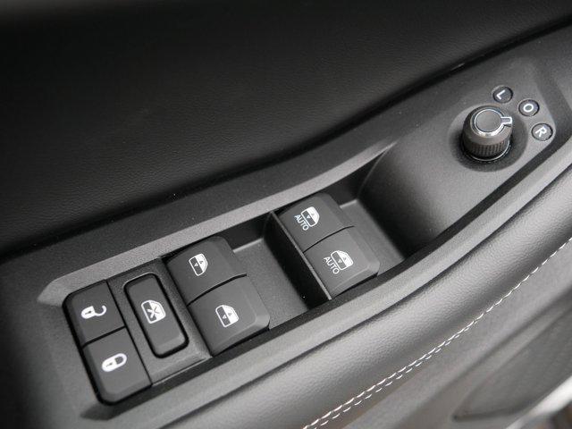 new 2025 Jeep Grand Cherokee L car, priced at $46,922
