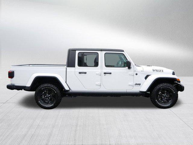 used 2024 Jeep Gladiator car, priced at $37,978