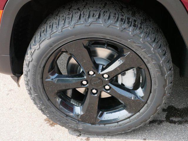 used 2023 Jeep Grand Cherokee car, priced at $33,808