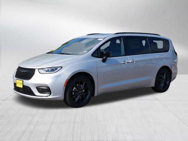 new 2026 Chrysler Pacifica car, priced at $49,884