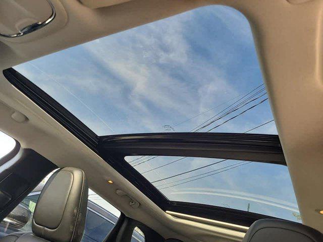 used 2022 Jeep Cherokee car, priced at $26,395