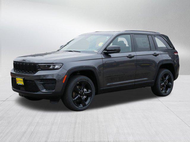 new 2025 Jeep Grand Cherokee car, priced at $41,499