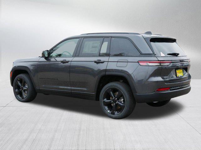 new 2025 Jeep Grand Cherokee car, priced at $41,499