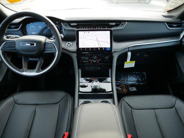 new 2025 Jeep Grand Cherokee car, priced at $51,115