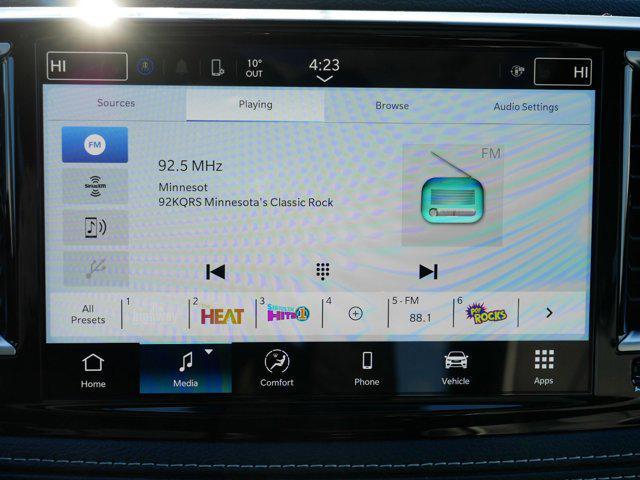 new 2025 Chrysler Pacifica Hybrid car, priced at $44,999