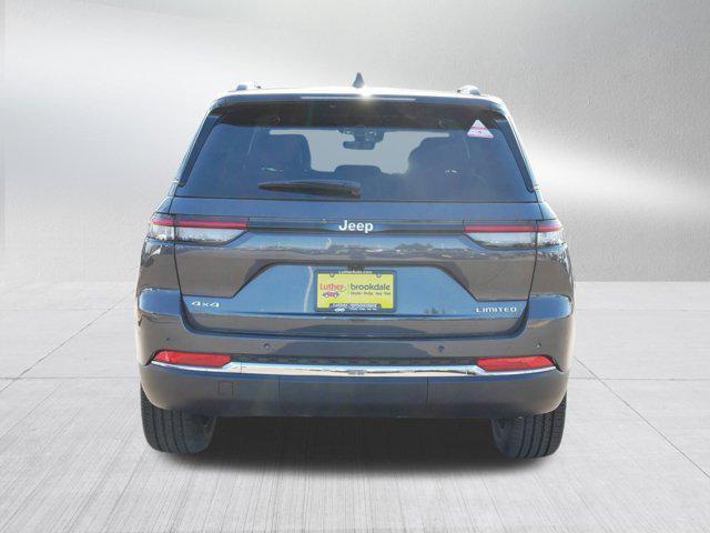 new 2025 Jeep Grand Cherokee car, priced at $45,600