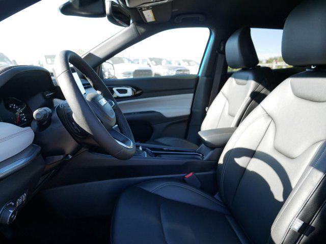 new 2025 Jeep Compass car, priced at $30,317