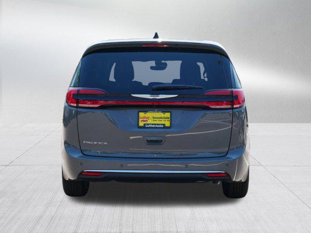 new 2025 Chrysler Pacifica car, priced at $40,864