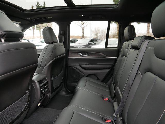 new 2025 Jeep Grand Cherokee car, priced at $41,499
