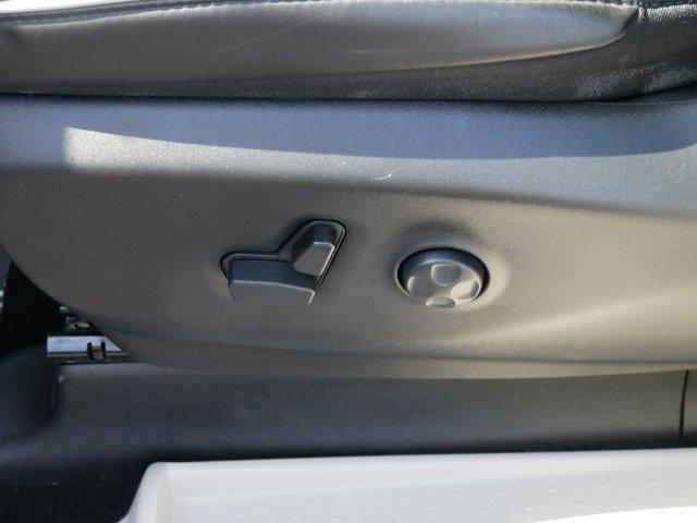 used 2023 Chrysler Pacifica car, priced at $29,118