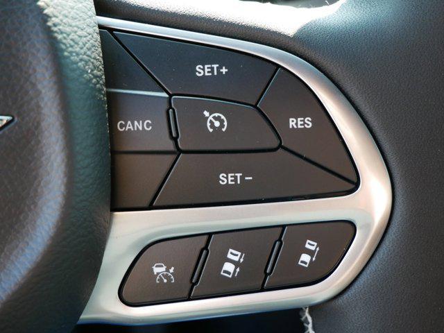 new 2025 Chrysler Pacifica car, priced at $43,091