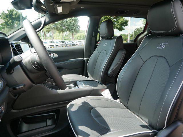 new 2026 Chrysler Pacifica car, priced at $51,999