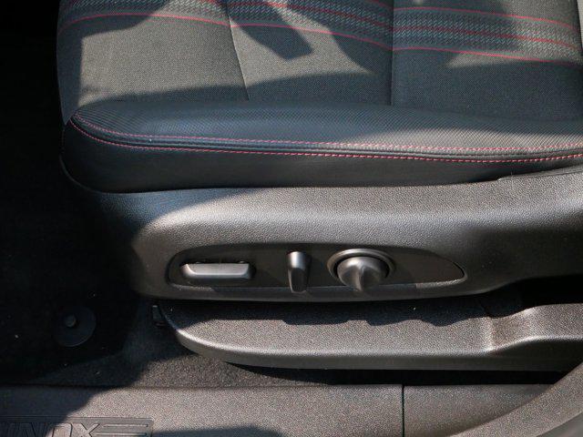 used 2022 Chevrolet Equinox car, priced at $25,375