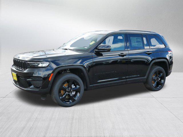 new 2025 Jeep Grand Cherokee car, priced at $47,760