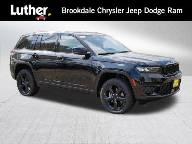 new 2025 Jeep Grand Cherokee car, priced at $41,999