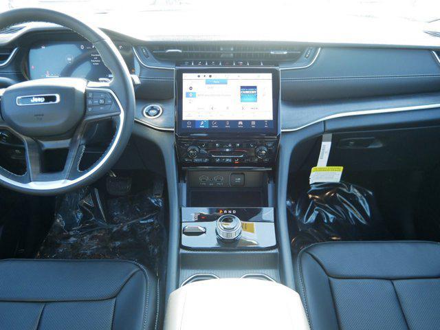 new 2025 Jeep Grand Cherokee car, priced at $52,326
