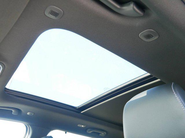 new 2025 Jeep Grand Cherokee car, priced at $52,326