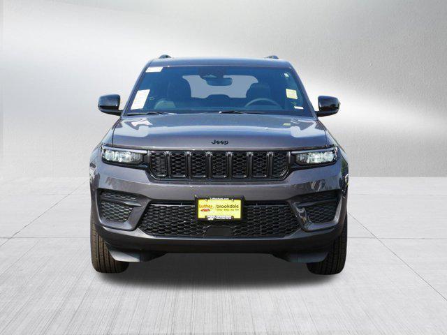 new 2024 Jeep Grand Cherokee car, priced at $42,364