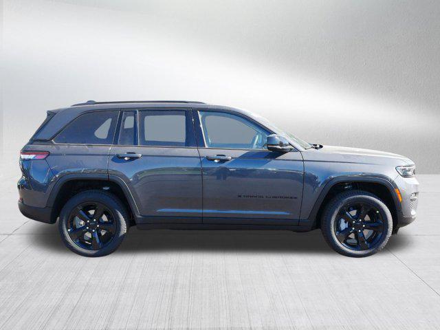 new 2025 Jeep Grand Cherokee car, priced at $44,999