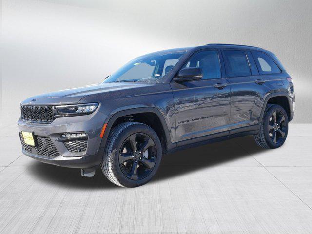 new 2025 Jeep Grand Cherokee car, priced at $48,499