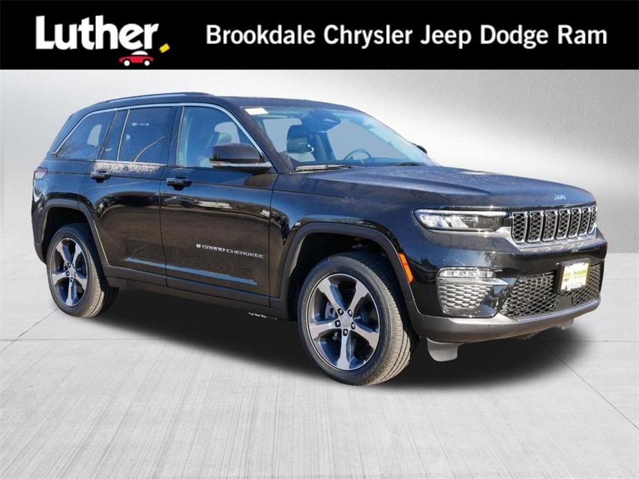 new 2024 Jeep Grand Cherokee 4xe car, priced at $52,407