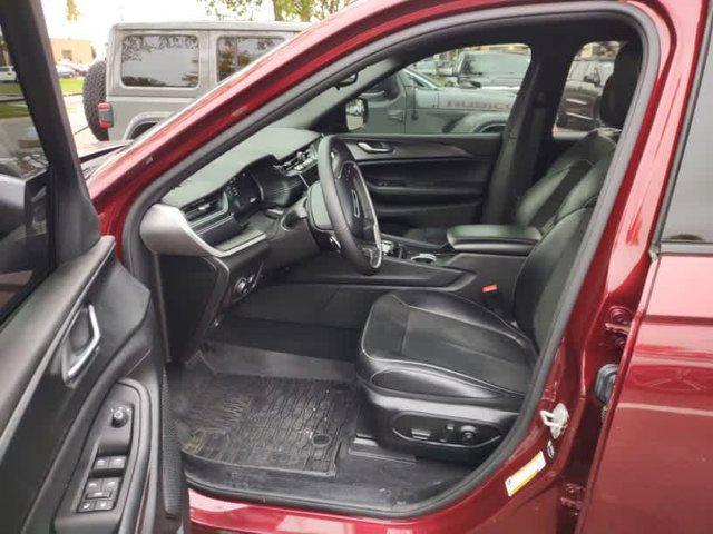 used 2024 Jeep Grand Cherokee L car, priced at $34,798