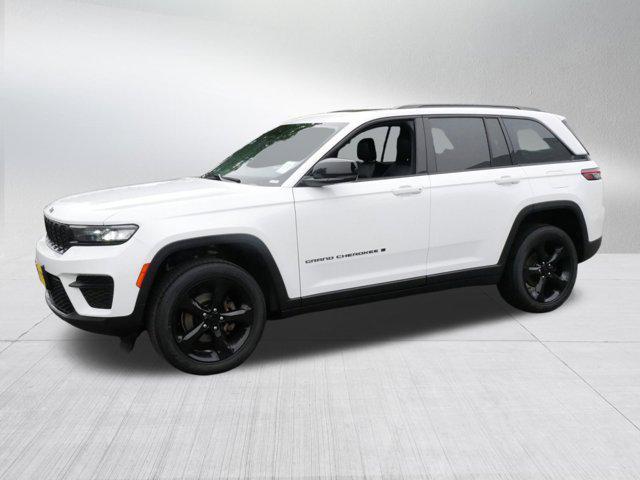 used 2022 Jeep Grand Cherokee car, priced at $33,888