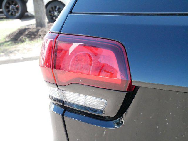 used 2022 Jeep Grand Cherokee car, priced at $31,088