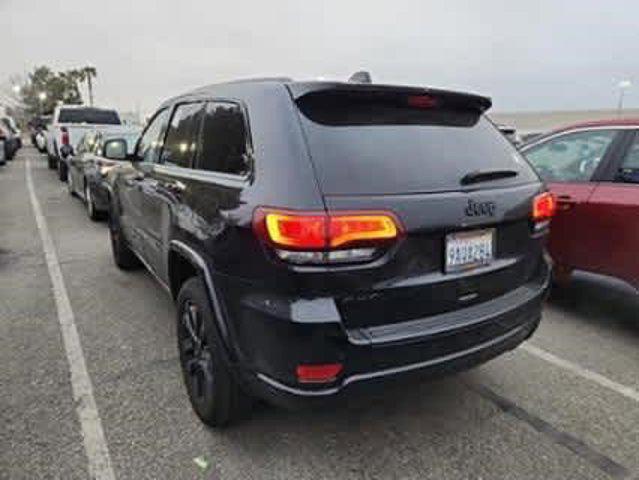 used 2022 Jeep Grand Cherokee car, priced at $31,405