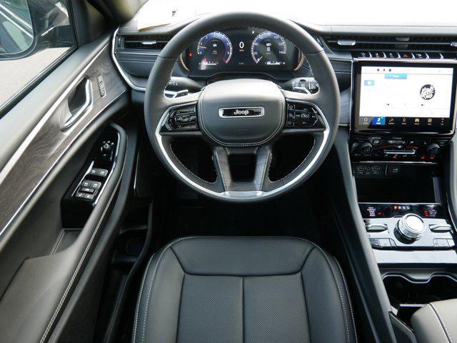 new 2025 Jeep Grand Cherokee car, priced at $55,299