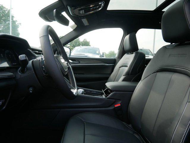 new 2025 Jeep Grand Cherokee car, priced at $55,299
