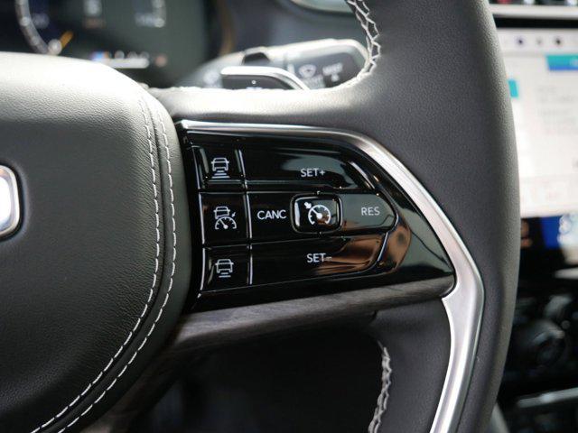 new 2025 Jeep Grand Cherokee car, priced at $55,299