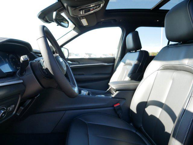 new 2025 Jeep Grand Cherokee car, priced at $47,436