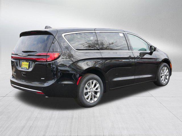 new 2025 Chrysler Pacifica car, priced at $41,999