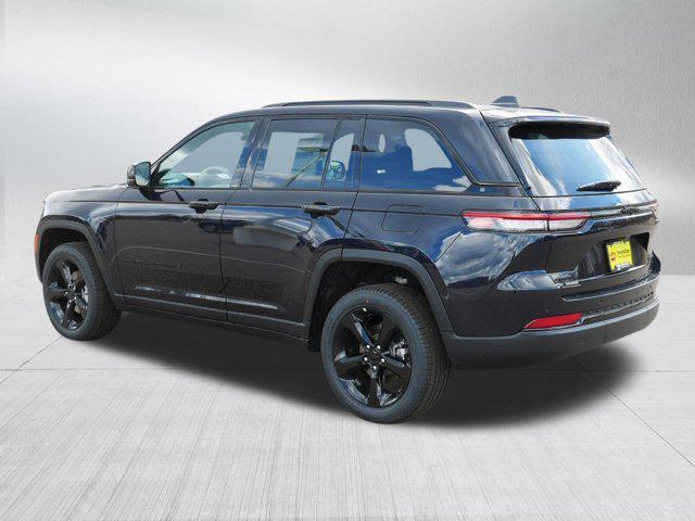 new 2024 Jeep Grand Cherokee car, priced at $47,595