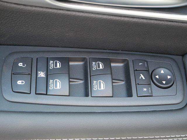 new 2026 Chrysler Pacifica car, priced at $60,450