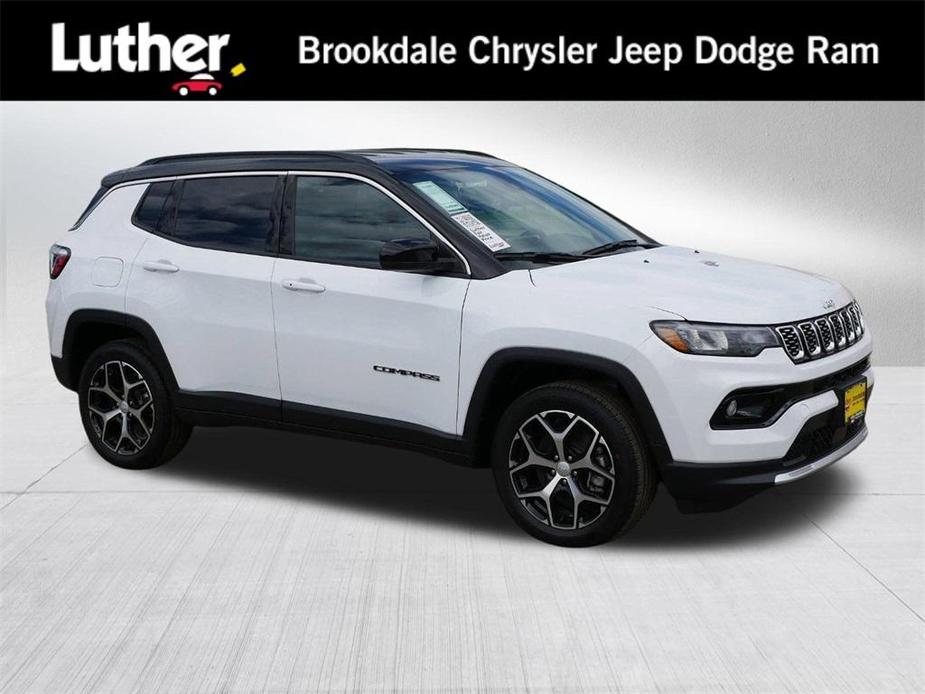 new 2024 Jeep Compass car, priced at $33,043