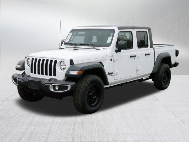 used 2023 Jeep Gladiator car, priced at $36,194