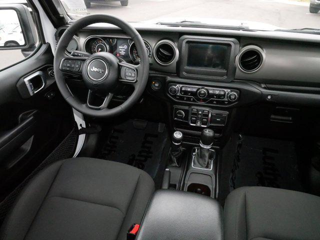 used 2023 Jeep Gladiator car, priced at $36,194