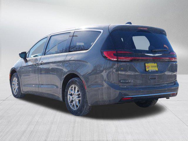 new 2025 Chrysler Pacifica car, priced at $39,499