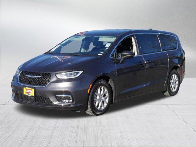 used 2023 Chrysler Pacifica car, priced at $25,998