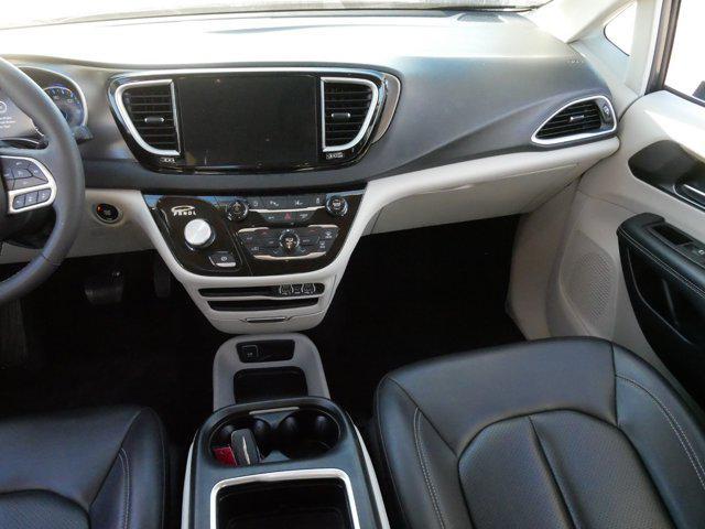 used 2023 Chrysler Pacifica car, priced at $25,998