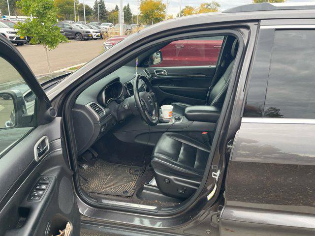 used 2019 Jeep Grand Cherokee car, priced at $17,588
