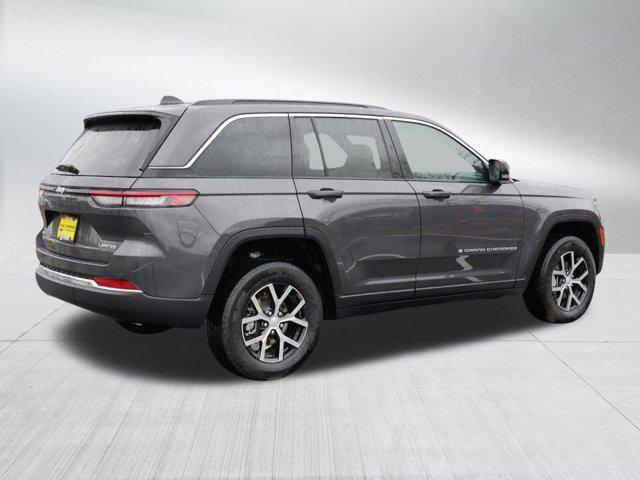 new 2025 Jeep Grand Cherokee car, priced at $44,499