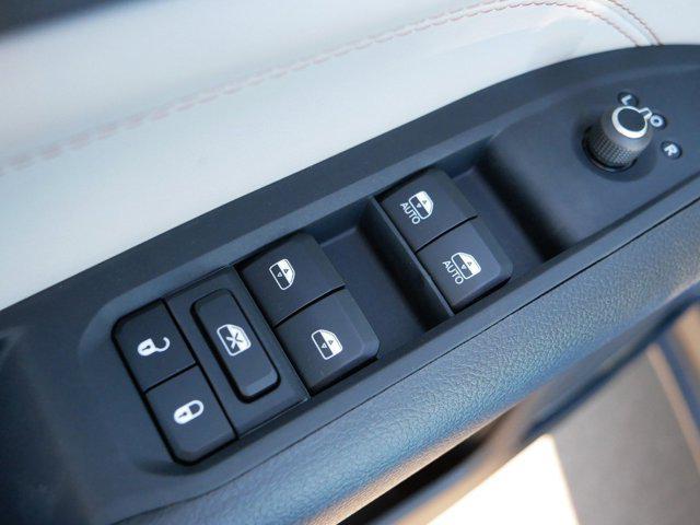 new 2025 Jeep Compass car, priced at $31,217