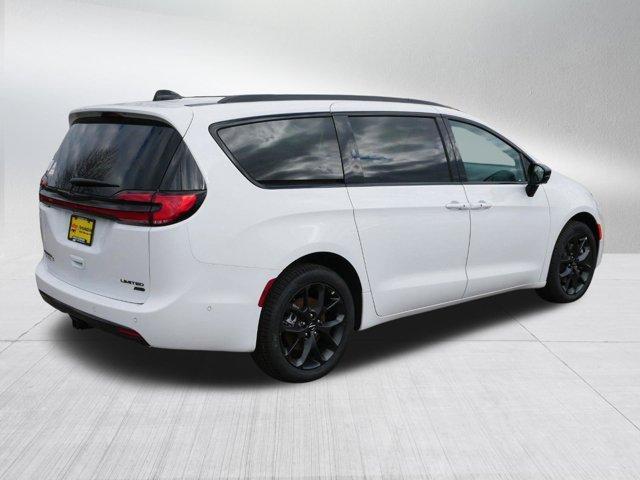 new 2024 Chrysler Pacifica car, priced at $53,493