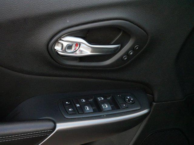used 2020 Jeep Cherokee car, priced at $19,614