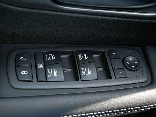 new 2026 Chrysler Pacifica car, priced at $40,216