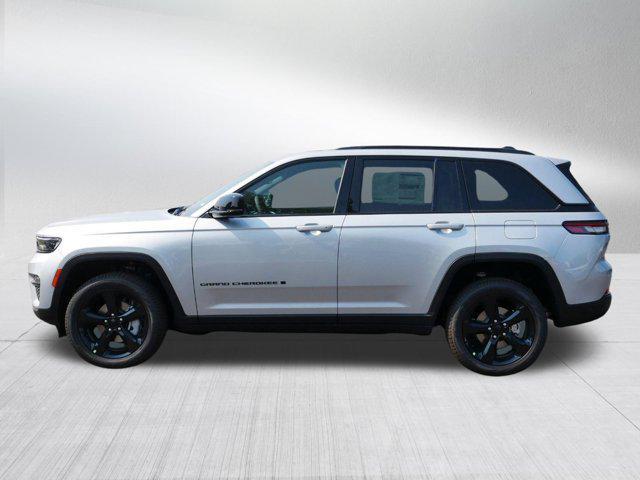 new 2024 Jeep Grand Cherokee car, priced at $45,332