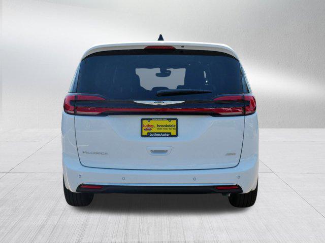 new 2025 Chrysler Pacifica car, priced at $42,999